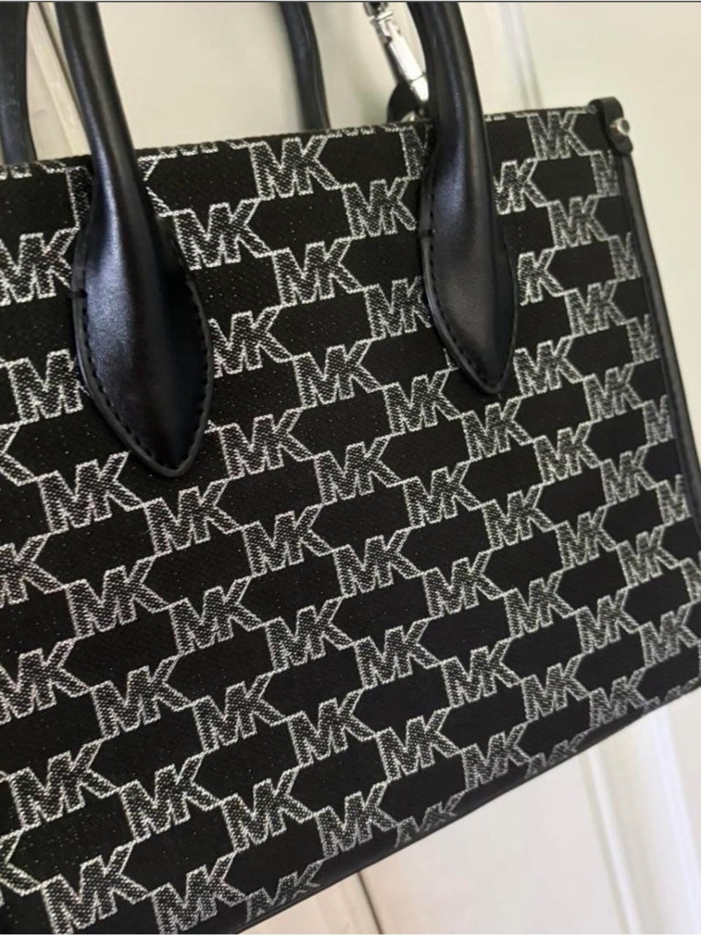 Michael Kors Black and White MK Logo Tote with Shoulder Strap - Picture 4 of 5